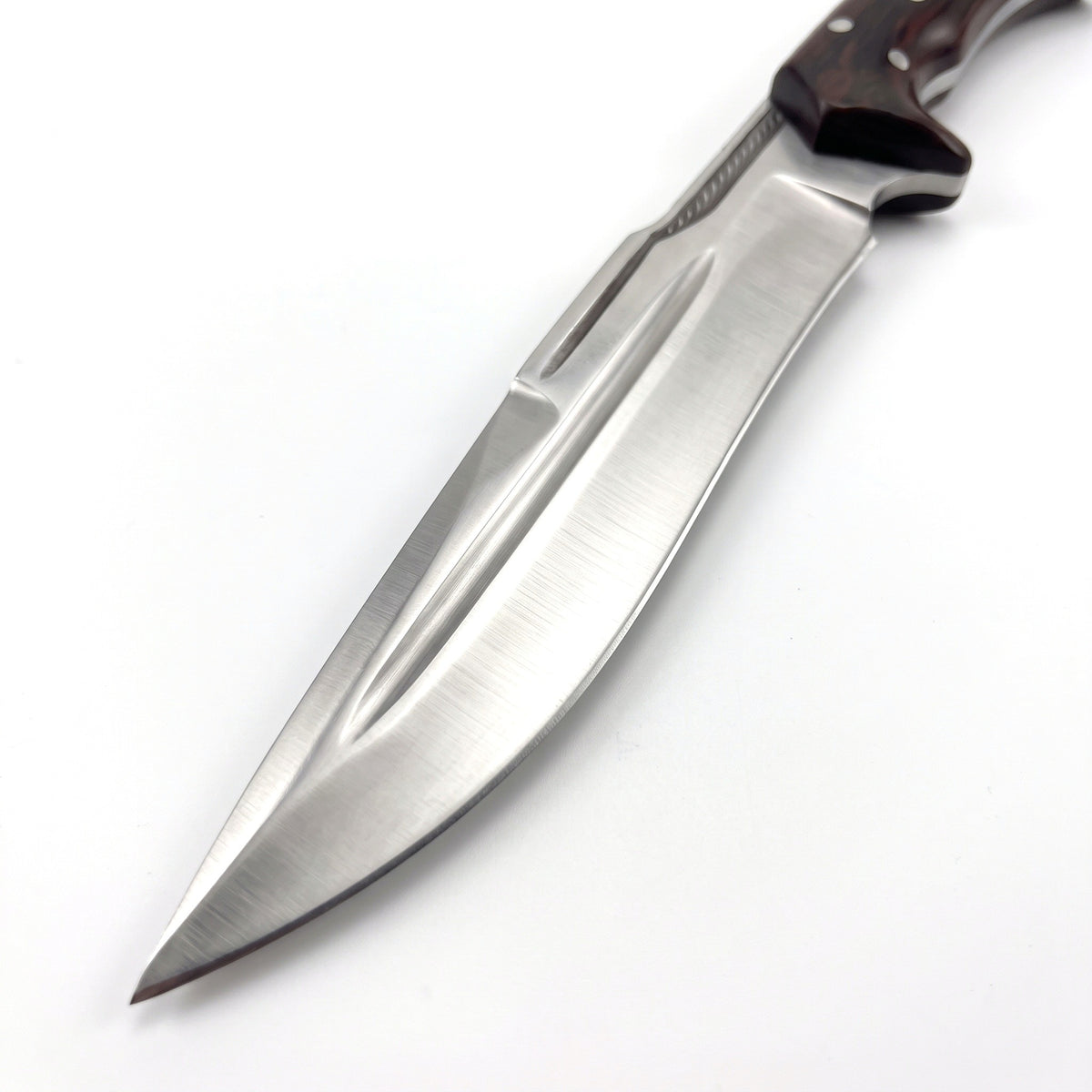 Bench Satin Steel Camp Knife Pair | Black Micarta, satin steel blade close-up
