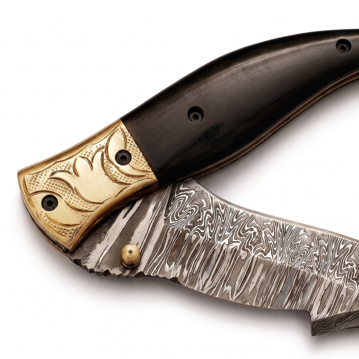 Creek 7.5" Damascus Pocket Knife | Horn, handle and fittings close-up