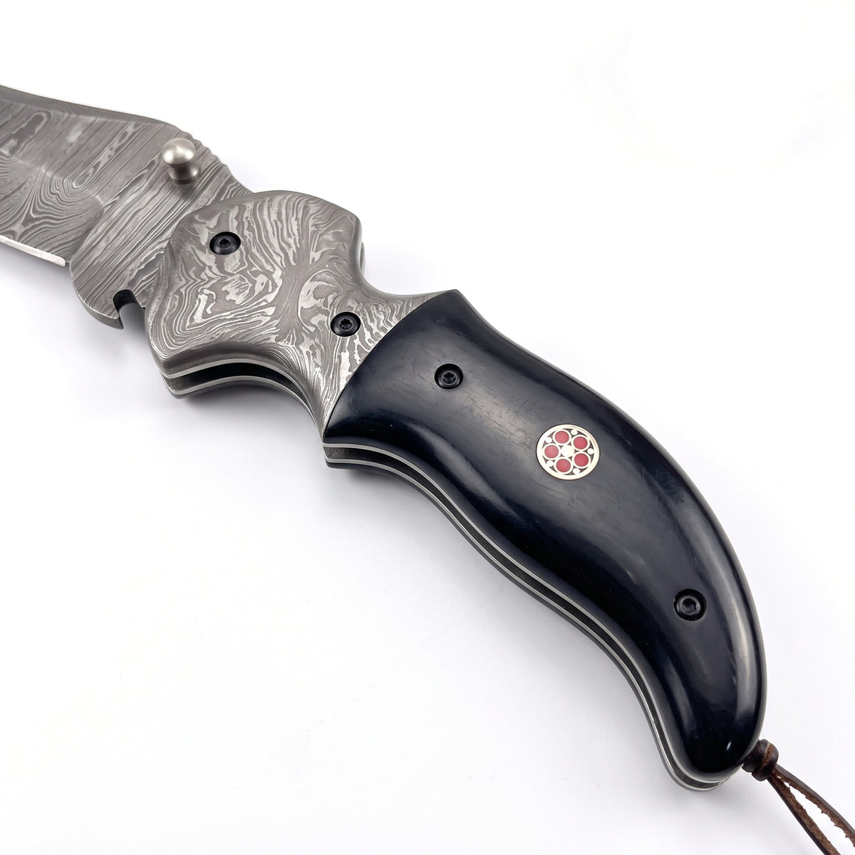Creek 7" Damascus Pocket Knife | Buffalo Horn, handle and fittings close-up