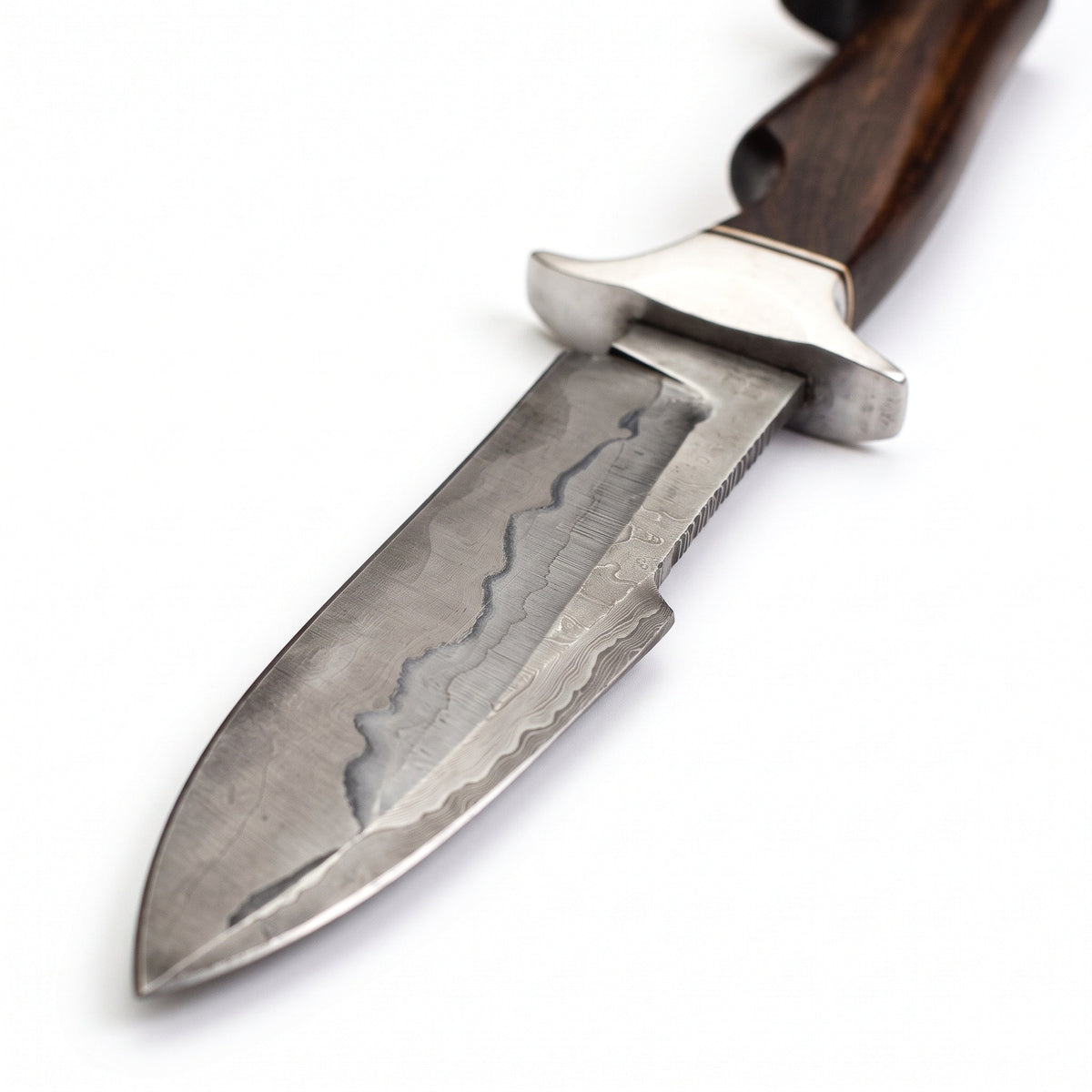 Highline 12" Damascus Bowie Knife | Tali Wood, Damascus blade close-up