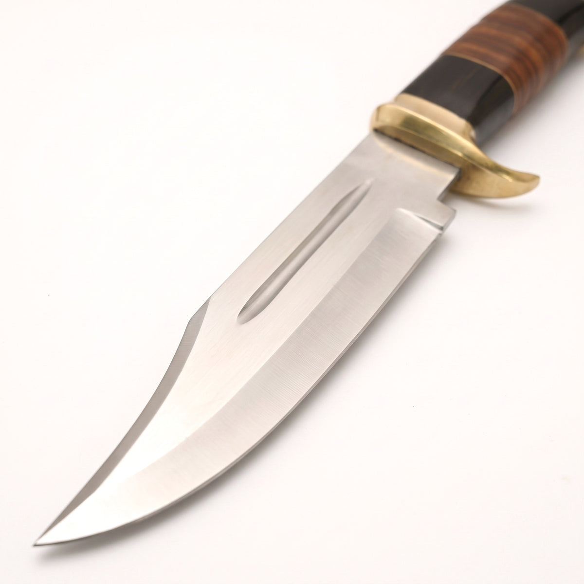 Highline 15" Carbon Steel Bowie Knife | Buffalo Horn & Brass, carbon steel blade close-up