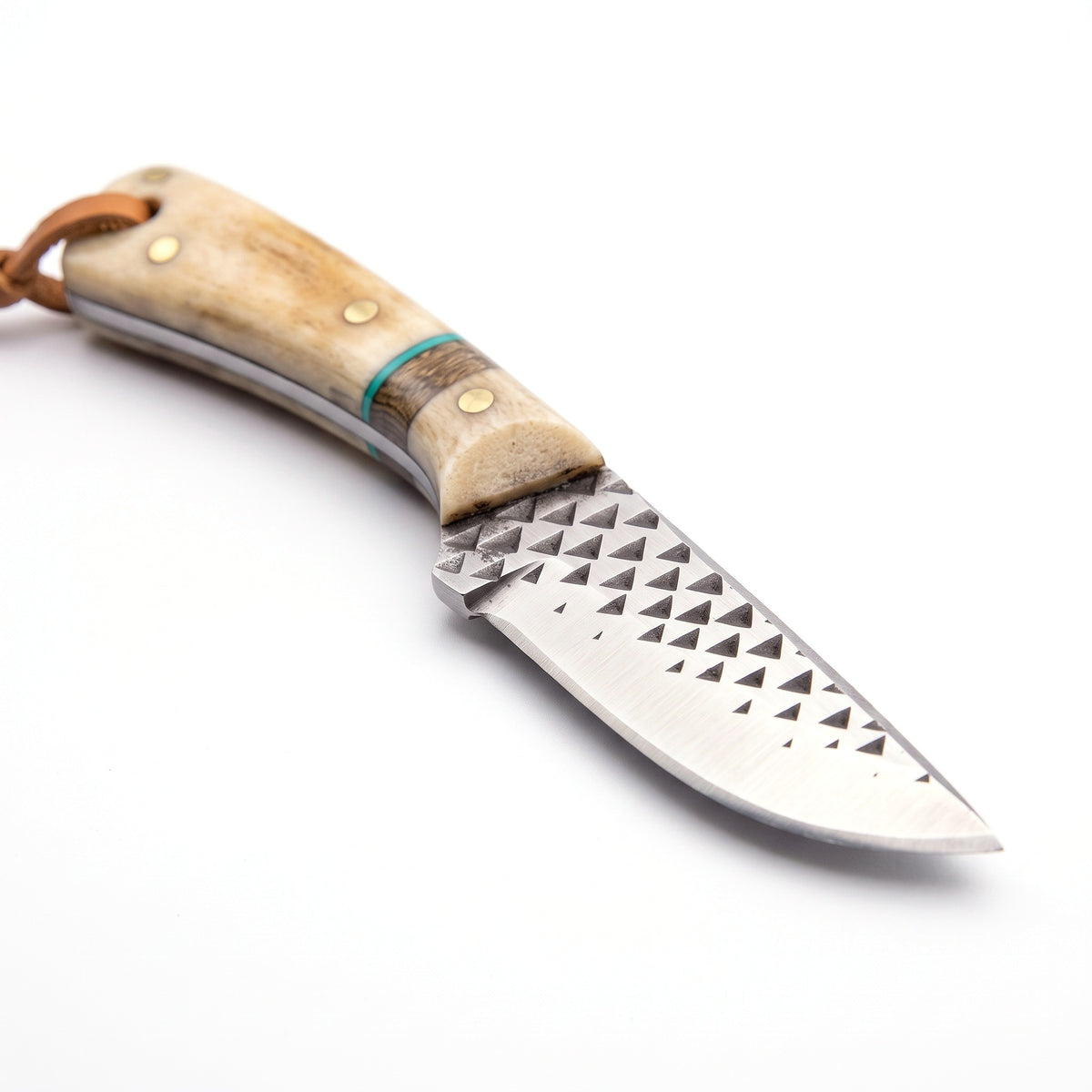 Ranch 6" Rasp Steel Bull Cutter | Bone & Turquoise, carbon steel blade close-up