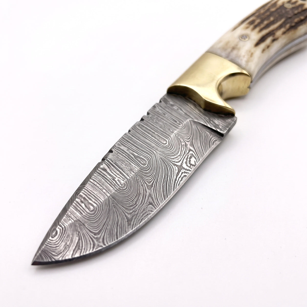 Ranch 8.5" Damascus Cowboy Knife | Stag, Damascus blade close-up