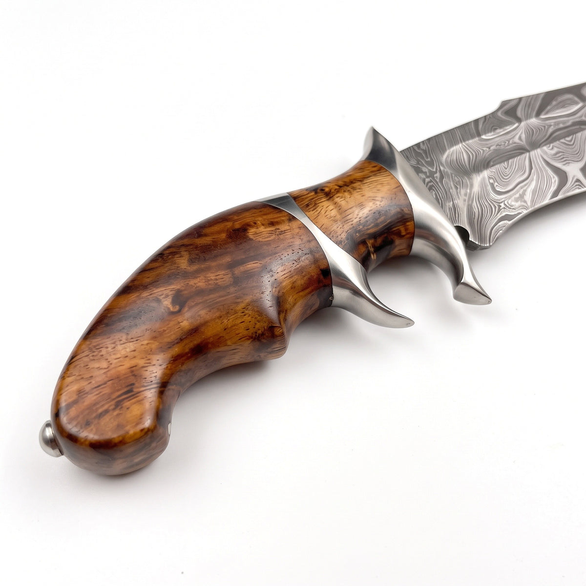 Ridgeback 12" Damascus Hunting Knife | Hardwood, handle and fittings close-up