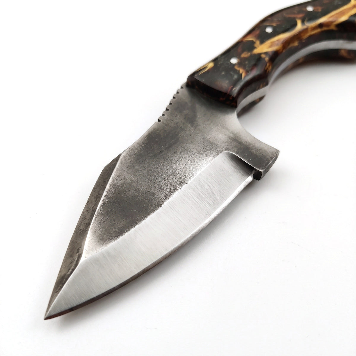 Ridgeback 7.5" Carbon Steel Hunting Knife | Resin, carbon steel blade close-up
