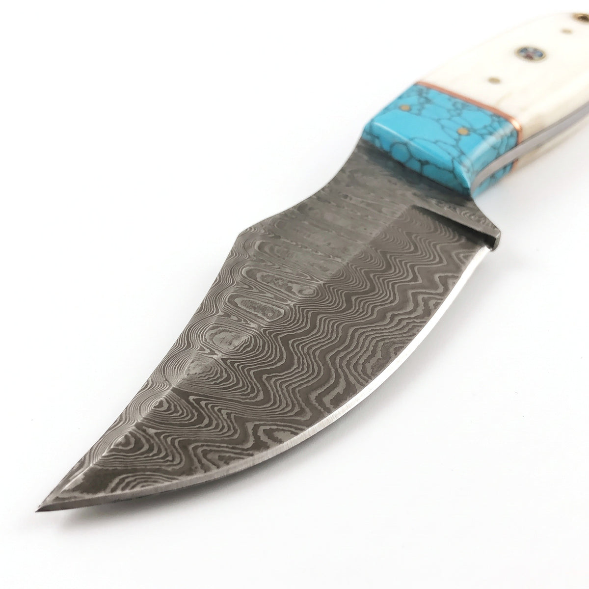 Ridgeback 8.5" Damascus Hunting Knife | Horn, Damascus blade close-up
