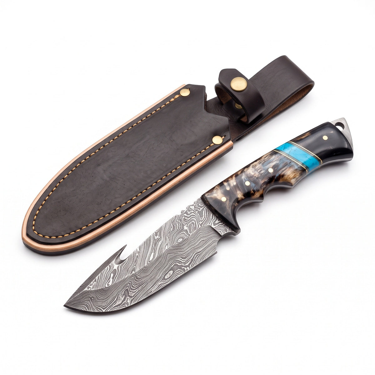 Ridgeback 8.7" Damascus Gut Hook Knife | Horn & Turquoise, three-quarter view with the Crownridge sheath