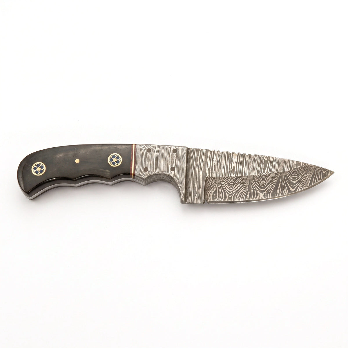 Trailhead 7.2" Damascus Skinning Knife | Buffalo Horn, side profile on white