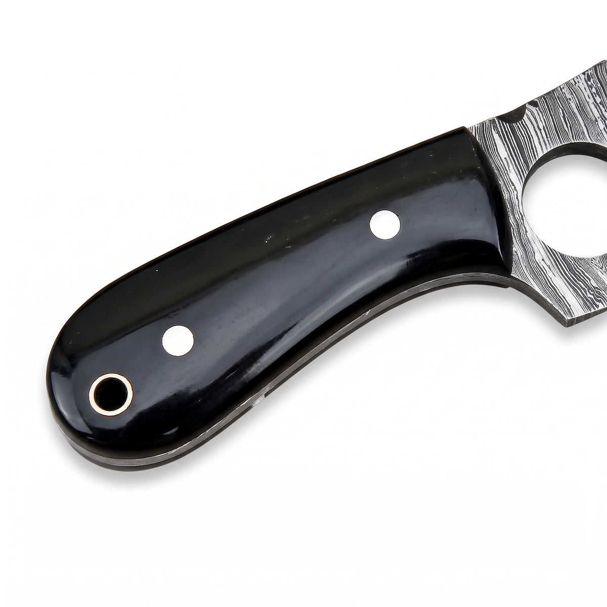 Trailhead 7" Damascus Skinning Knife | Buffalo Horn, handle and fittings close-up