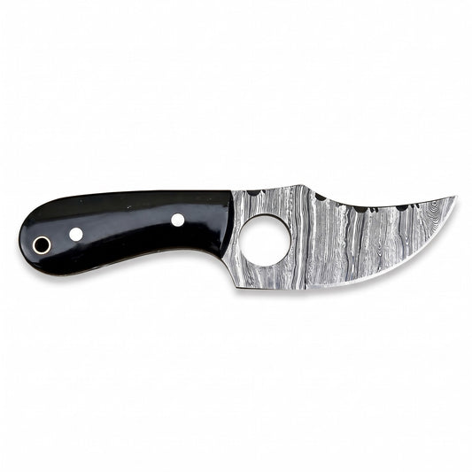 Trailhead 7" Damascus Skinning Knife | Buffalo Horn, side profile on white